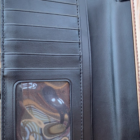 Kate Spade New York Holographic Rose Gold Wallet - Picture 4 of 5